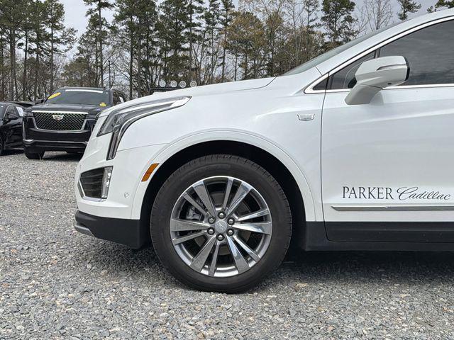 new 2026 Cadillac XT5 car, priced at $60,120