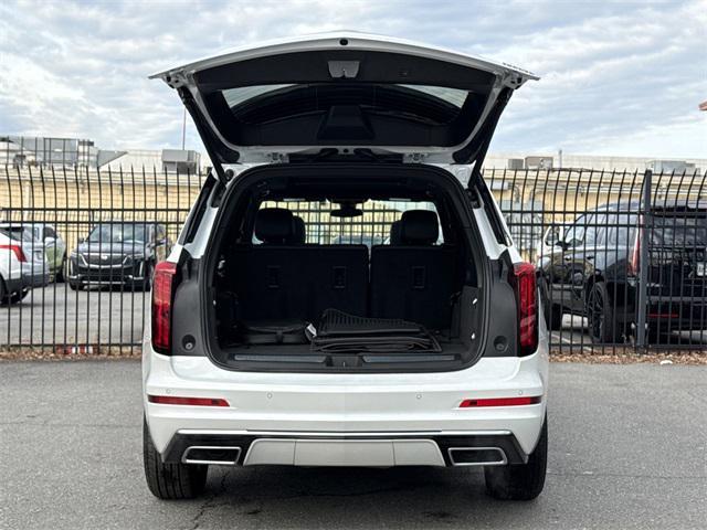 new 2025 Cadillac XT6 car, priced at $52,435