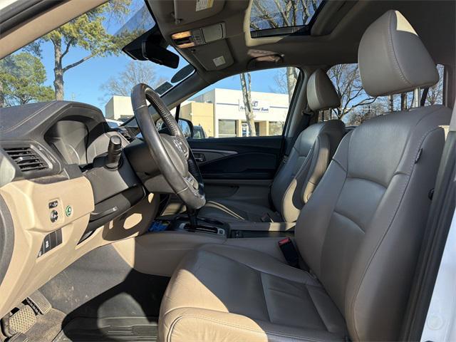 used 2020 Honda Pilot car, priced at $19,900