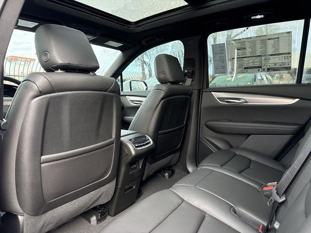 new 2025 Cadillac XT6 car, priced at $51,915