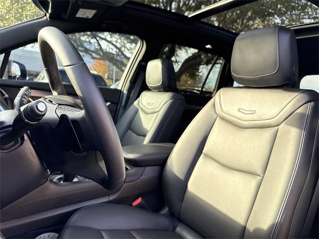 new 2025 Cadillac XT6 car, priced at $51,210