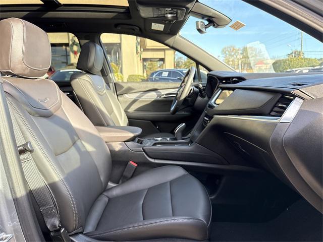 new 2025 Cadillac XT6 car, priced at $51,210