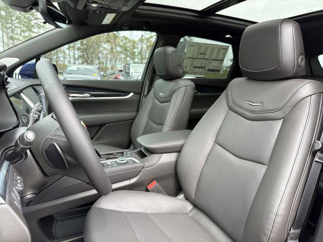 new 2026 Cadillac XT5 car