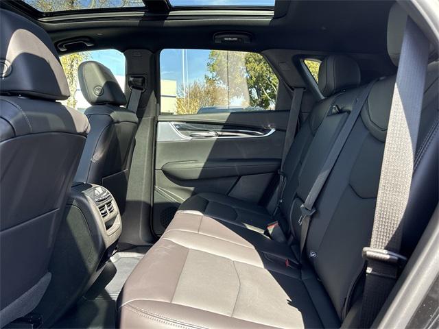 new 2026 Cadillac XT5 car, priced at $61,520