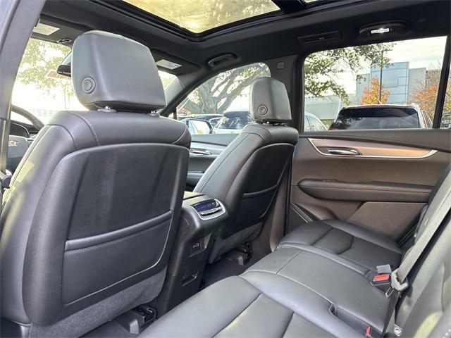 new 2025 Cadillac XT6 car, priced at $51,210