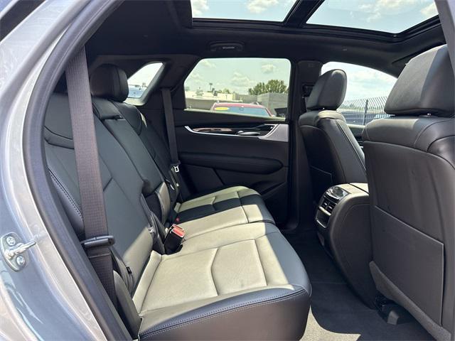 new 2025 Cadillac XT5 car, priced at $57,445