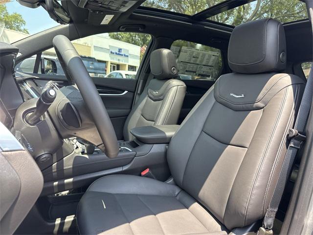 new 2025 Cadillac XT5 car, priced at $57,445