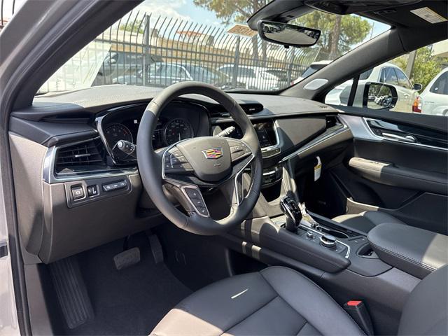 new 2025 Cadillac XT5 car, priced at $57,445