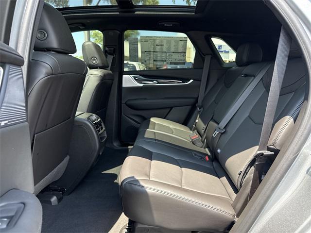new 2025 Cadillac XT5 car, priced at $57,445