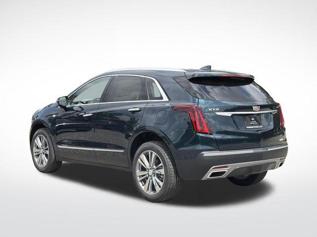 new 2026 Cadillac XT5 car, priced at $60,420