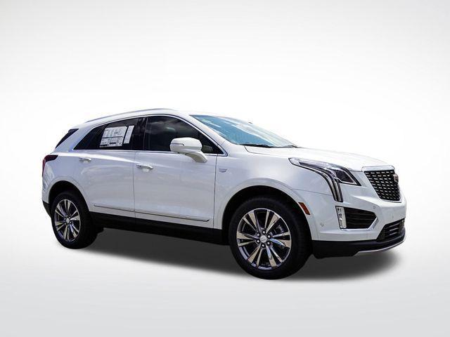 new 2025 Cadillac XT5 car, priced at $59,370