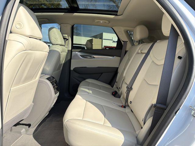 new 2026 Cadillac XT5 car, priced at $59,695