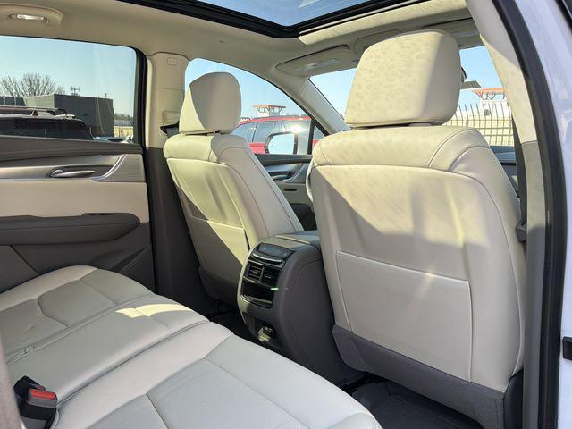 new 2026 Cadillac XT5 car, priced at $59,695