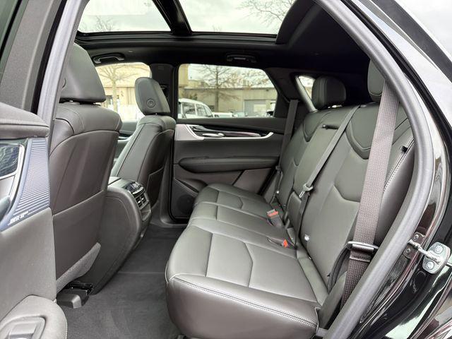 new 2026 Cadillac XT5 car, priced at $60,420