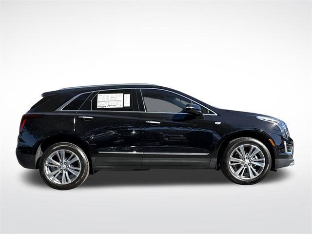 new 2025 Cadillac XT5 car, priced at $58,070