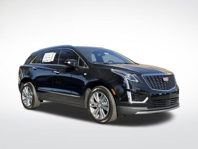 new 2025 Cadillac XT5 car, priced at $58,070