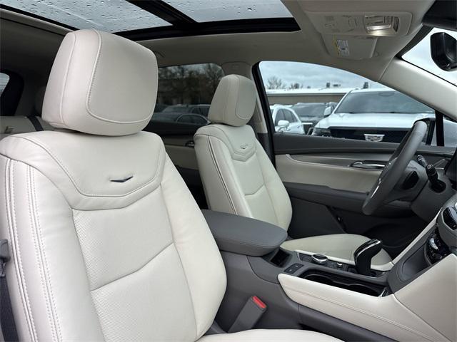 new 2026 Cadillac XT5 car, priced at $59,695