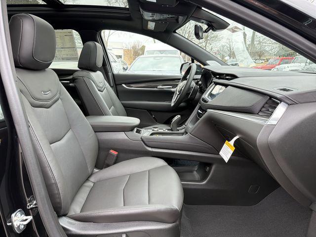 new 2026 Cadillac XT5 car, priced at $70,035