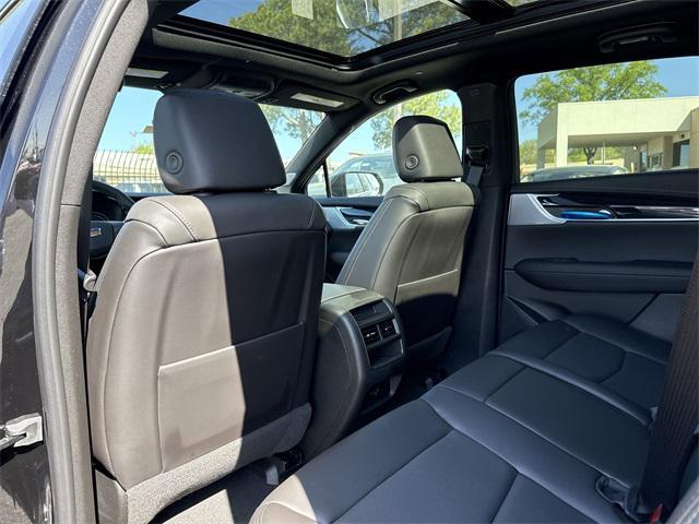 new 2025 Cadillac XT5 car, priced at $56,890