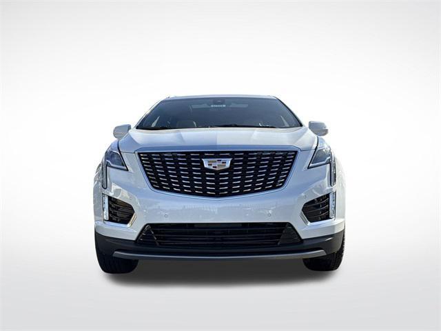 new 2025 Cadillac XT5 car, priced at $55,135