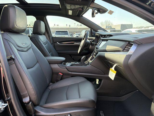 new 2026 Cadillac XT5 car, priced at $60,715