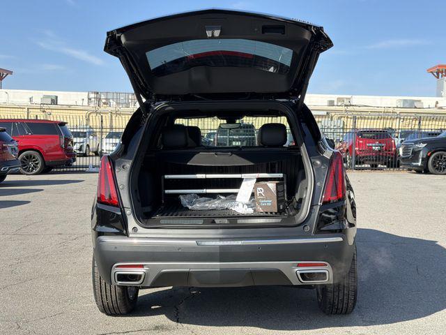 new 2026 Cadillac XT5 car, priced at $60,715