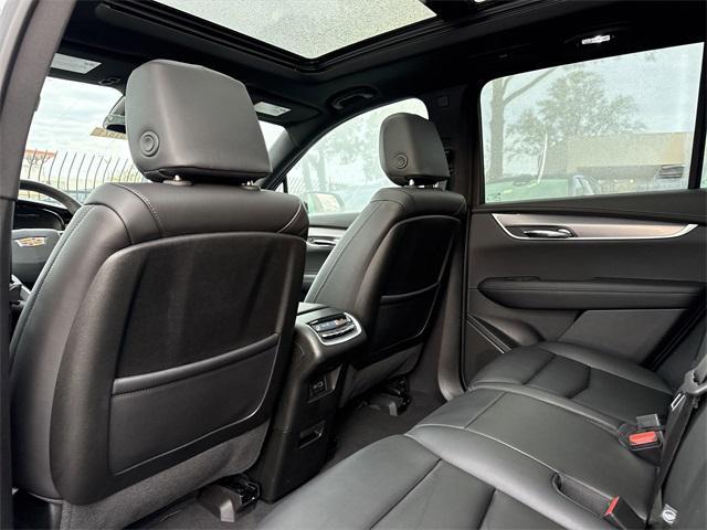 new 2025 Cadillac XT6 car, priced at $51,675