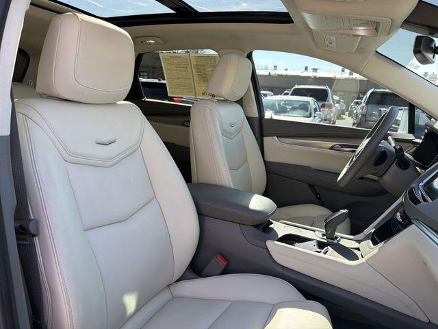 used 2017 Cadillac XT5 car, priced at $18,887