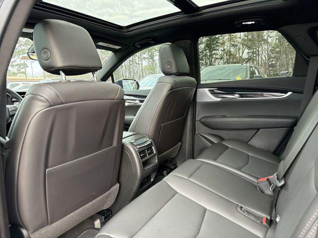 new 2026 Cadillac XT5 car, priced at $59,095