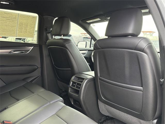 used 2023 Cadillac XT5 car, priced at $29,800