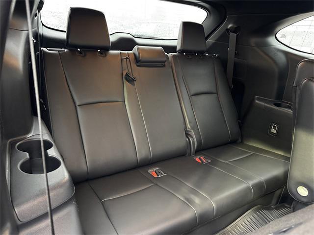 used 2023 Toyota Highlander car, priced at $37,900