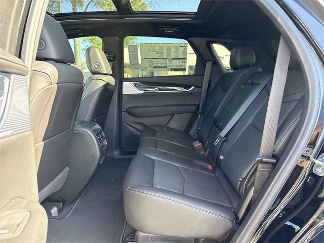 new 2025 Cadillac XT5 car, priced at $54,765