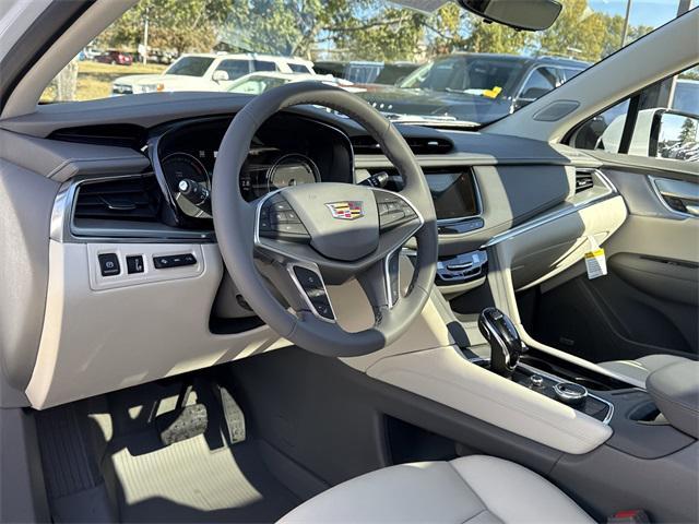 new 2026 Cadillac XT5 car, priced at $62,120