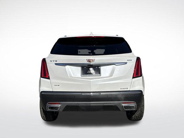 new 2026 Cadillac XT5 car, priced at $62,120