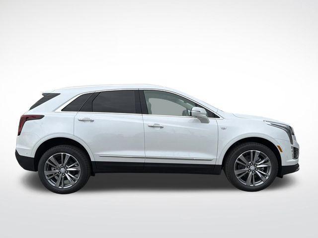 new 2026 Cadillac XT5 car, priced at $63,120