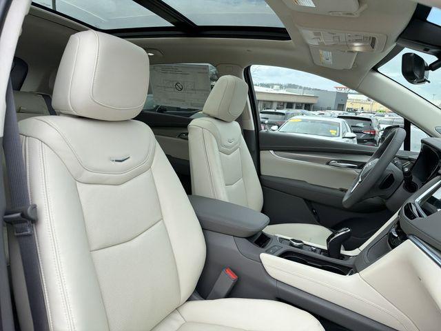 new 2026 Cadillac XT5 car, priced at $63,120