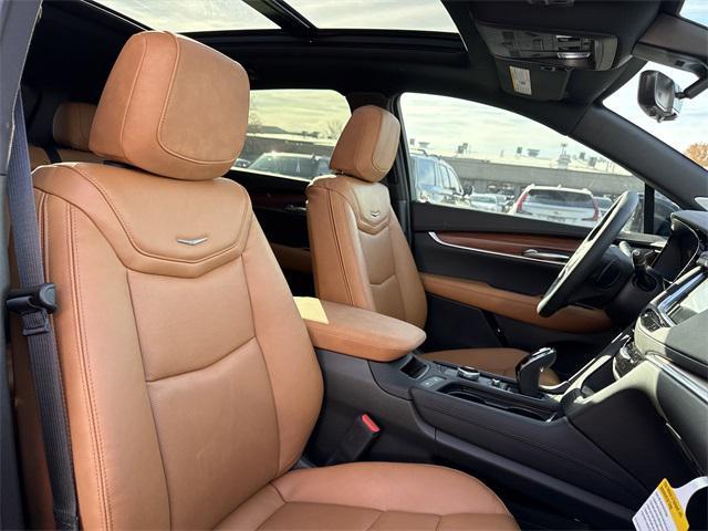 new 2026 Cadillac XT5 car, priced at $59,770