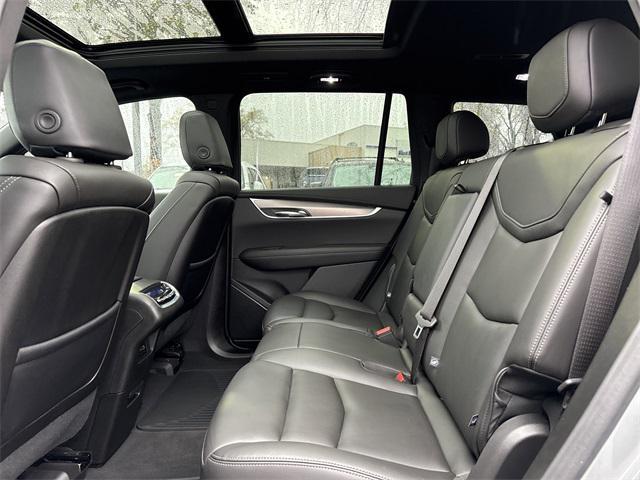 new 2025 Cadillac XT6 car, priced at $51,675