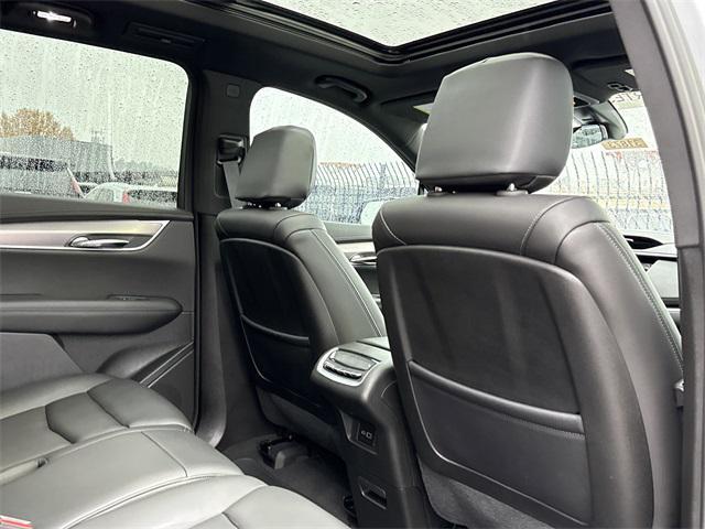 new 2025 Cadillac XT6 car, priced at $51,675