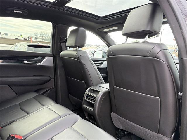 used 2025 Cadillac XT5 car, priced at $41,550
