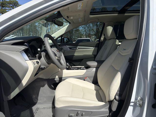 new 2026 Cadillac XT5 car