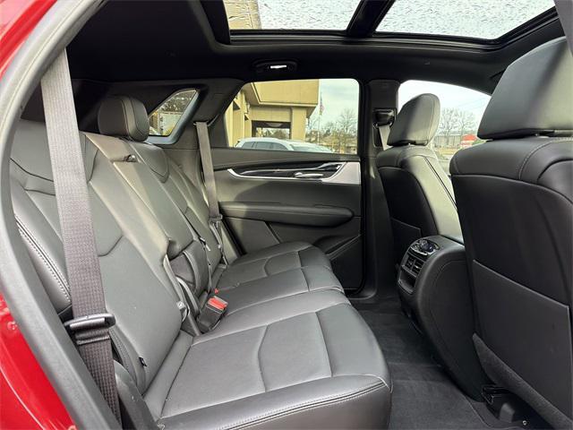 new 2025 Cadillac XT5 car, priced at $58,190