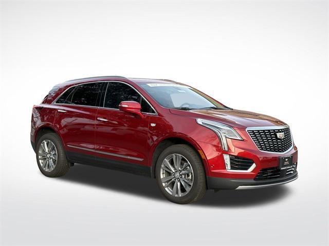 new 2025 Cadillac XT5 car, priced at $58,190