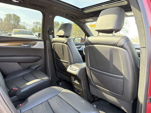 used 2022 Cadillac XT6 car, priced at $37,890