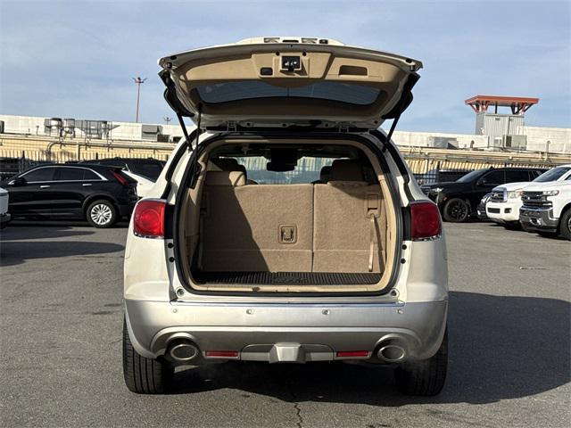 used 2011 Buick Enclave car, priced at $7,500