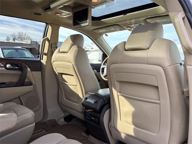 used 2011 Buick Enclave car, priced at $7,500