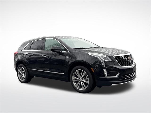 used 2025 Cadillac XT5 car, priced at $43,800