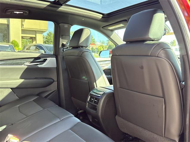 new 2025 Cadillac XT5 car, priced at $60,720