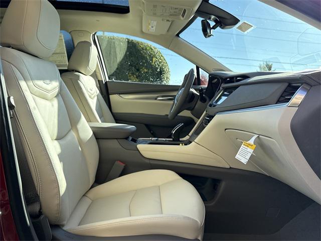 new 2026 Cadillac XT5 car, priced at $60,120