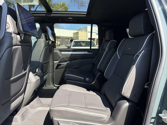 new 2026 Cadillac Escalade ESV car